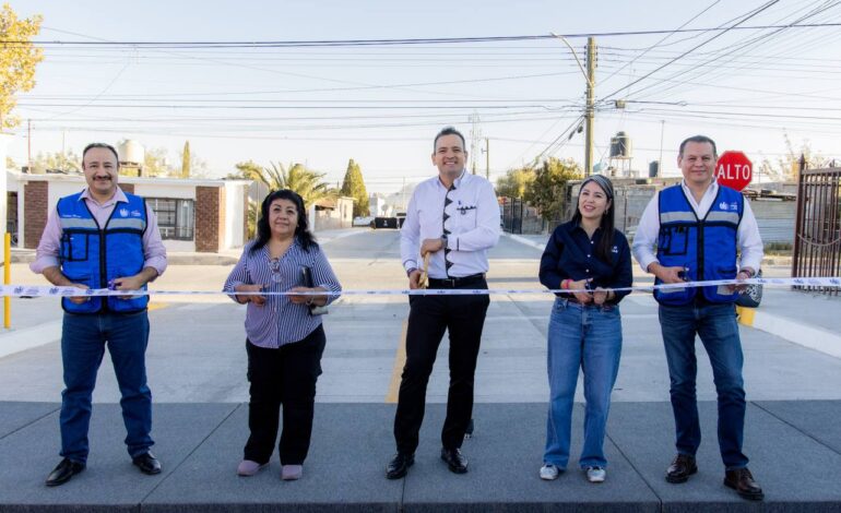  ¡A conducir a gusto! Inaugura Marco Bonilla pavimentación en cuatro calles de la colonia Revolución