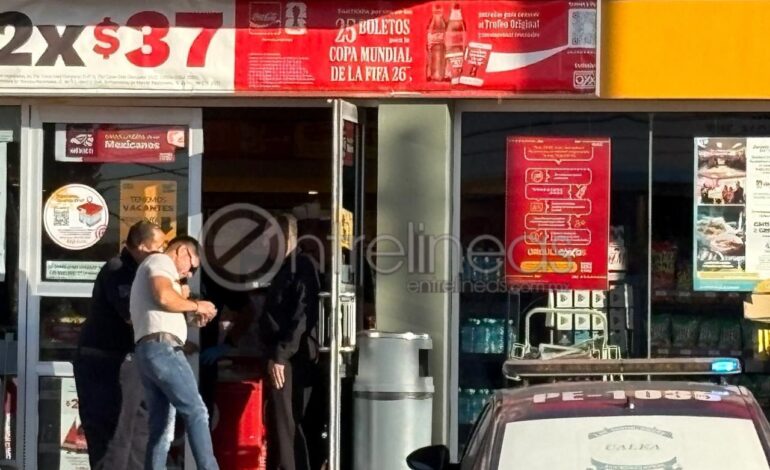  Muere adulto mayor dentro de un Oxxo en la colonia Zarco