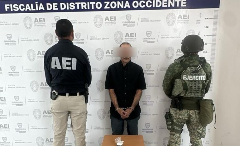  Detienen a masculino en posesión de cristal en la colonia Lázaro Cárdenas