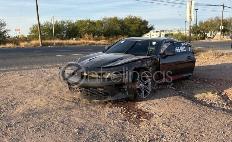  Aparatoso choque en prolongación Teófilo Borunda deja a dos menores lesionados
