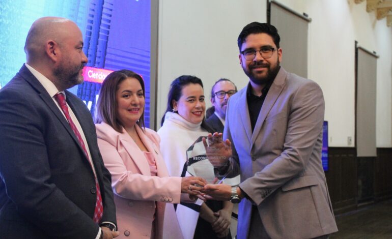  Entregan el Premio Chihuahua Vanguardia en Artes y Ciencias 2025