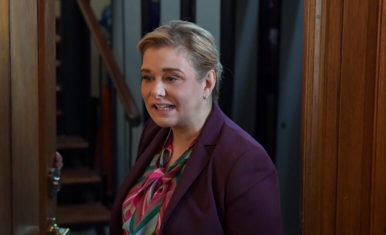  Una falta de respeto a los tiempos: Maru a Bonilla y al contingente deportivo por lona en desfile