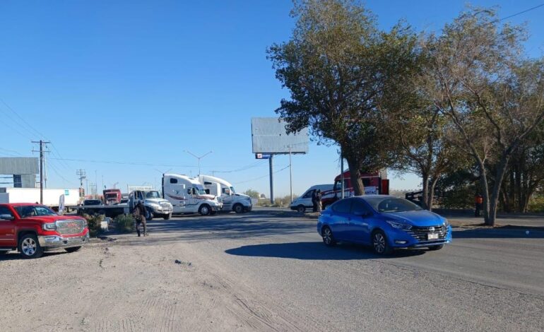  Toman 6 puntos carreteros por manifestación de productores y transportistas