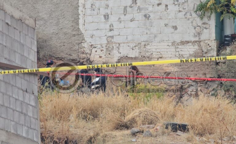  Localizan cuerpo encobijado en la colonia Cerro de la Cruz