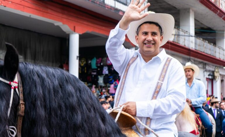  Octavo escolta del alcalde asesinado Carlos Manzo está prófugo