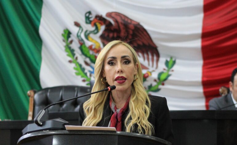  Brenda Ríos presenta iniciativa para garantizar presupuesto, participación y derechos culturales en Chihuahua
