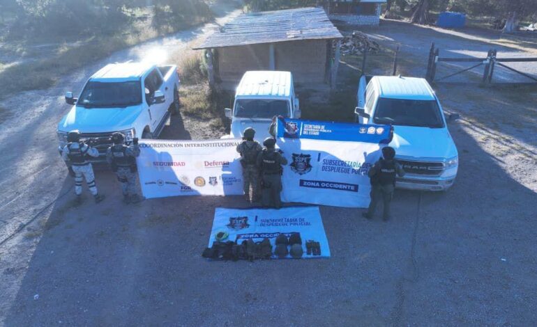  Asegura SSPE vehículos, equipo táctico y medio kilo de marihuana en Guachochi