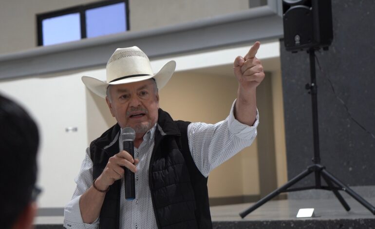  “Manifestaciones y bloqueos de productores, resultado de falta de atención federal”: Mario Vázquez apoya movilizaciones