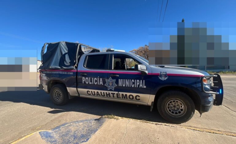  Jóvenes uniformados intentan subir a un vehículo a menor en Cuauhtémoc