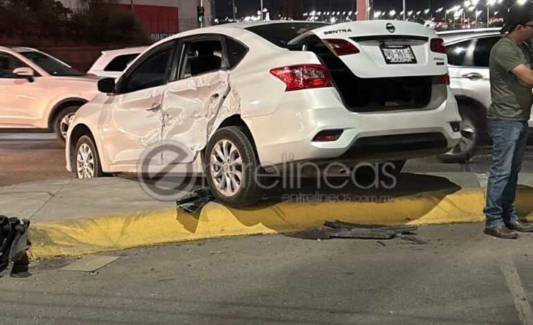  Choque en la Tecnológico genera caos vial y cuantiosos daños