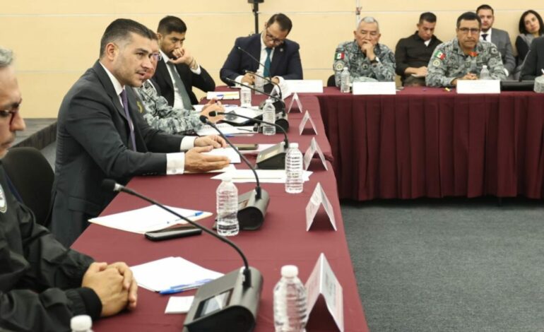  García Harfuch se reúne con cámaras y asociaciones del autotransporte; acuerdan mayor seguridad en carreteras