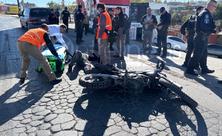  Policía Municipal sufre accidente tras ser embestido por camioneta