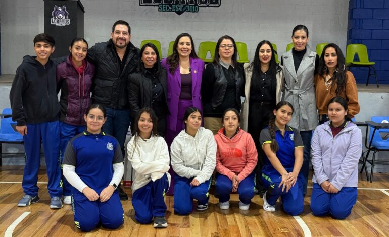  Beneficia Joss Vega a 630 estudiantes de la Secundaria 3010 con Programa Juntos Construimos