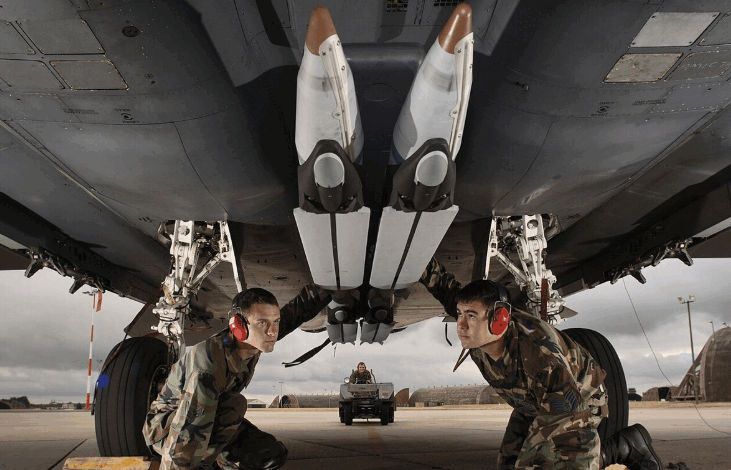  Ha caído una bomba sin explotar activando una caza inédita: la de EEUU tratando de encontrarla antes que el resto de potencias