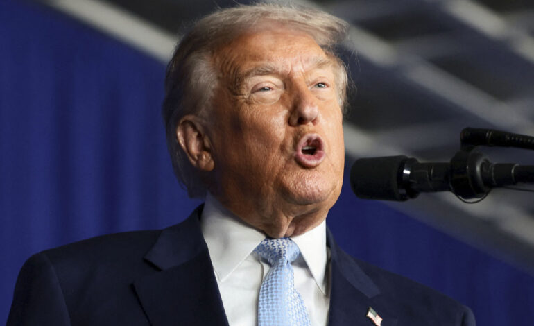  Trump reitera que EE.UU. atacará por tierra a narcotraficantes en AL: ‘Sabemos todo sobre ellos’