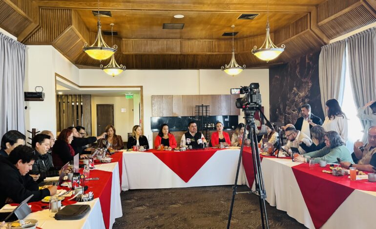  Grave lo que dice AMLO de la milicia, quiso inyectar oxígeno, pero resultó desfavorable: Alex Domínguez