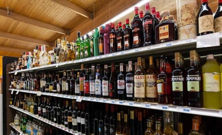  Ampliarán horario para venta de alcohol a partir del 12 de diciembre