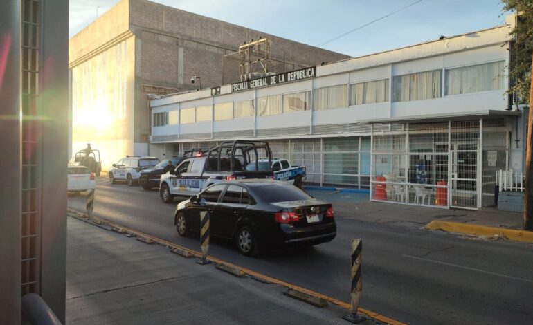  Sitian delegación de la FGR por supuesta detención de agente municipal