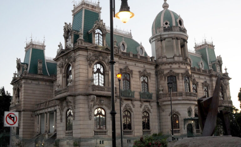  Presentará UACH el libro «Quinta Gameros: Crisol de luz»