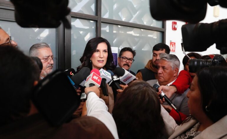  Se reúne López Rabadán con agricultores para abordar Ley de Aguas; proceso legislativo aún no termina, afirma