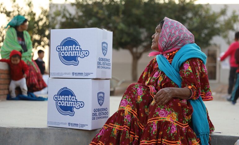  Entrega SPyCI paquetes alimenticios a familias indígenas de Ladrilleras Norte