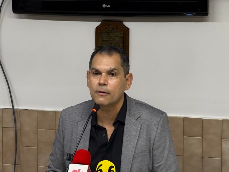 Detienen a 8 masculinos por infiltrarse en marcha del 8M