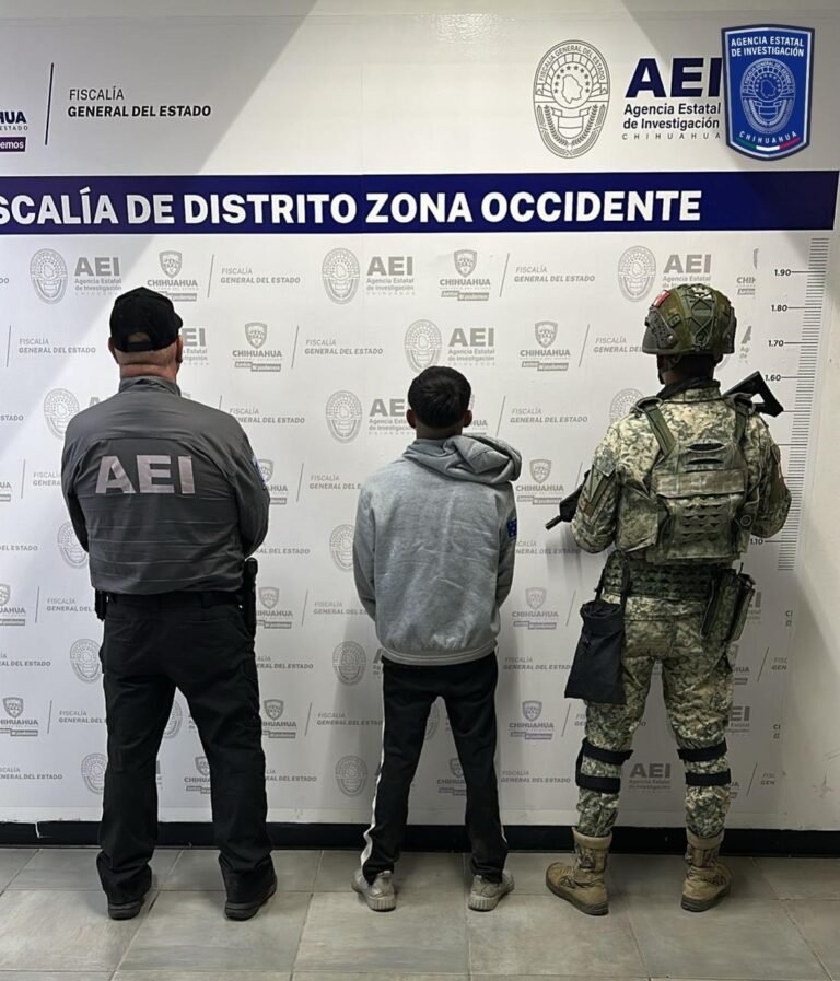 Detienen en Barrio Lerdo a dos menores con mariguana