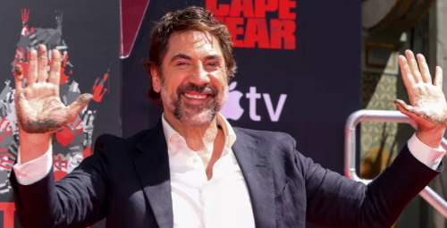 “Ellos no son muchos”: Javier Bardem alza su voz contra Trump al plasmar sus huellas en el Teatro Chino de Hollywood