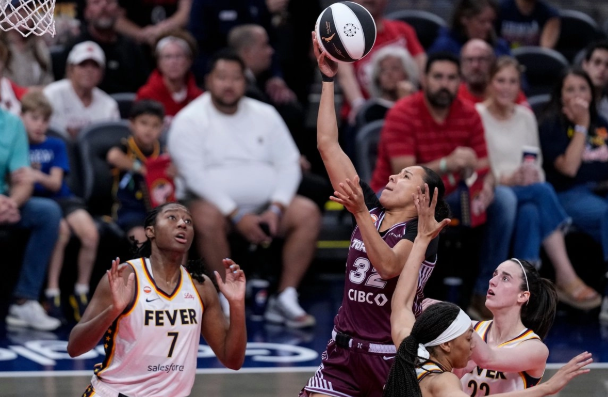 WNBA anuncia temporada de 50 partidos por equipo, la más larga de su historia