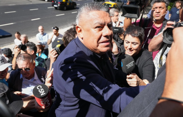 Avalan procesamiento contra Claudio Tapia, jefe del futbol argentino, por no pagar impuestos a la seguridad social