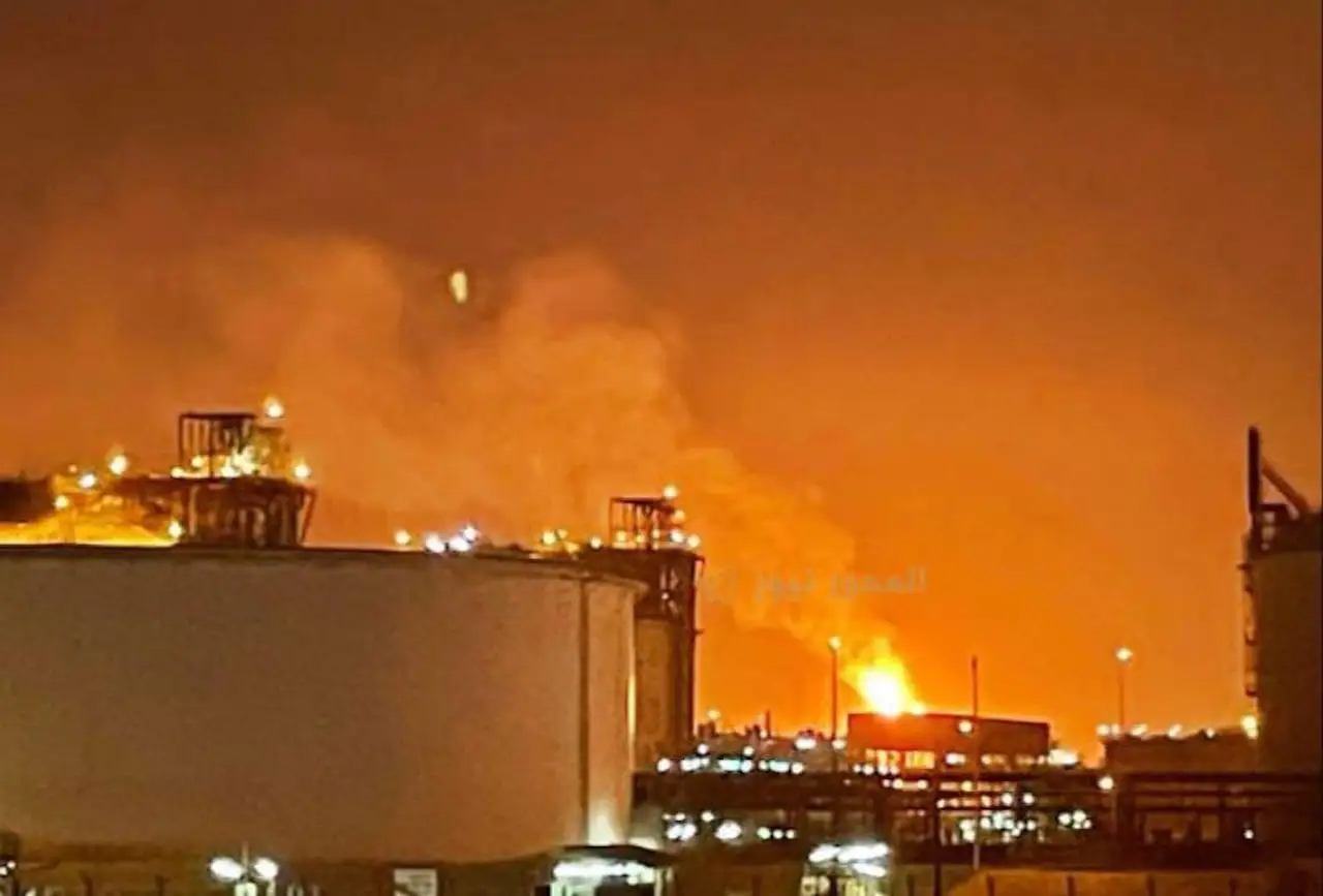 Explosión en planta de gas de QatarEnergy deja 54 heridos y 18 desaparecidos