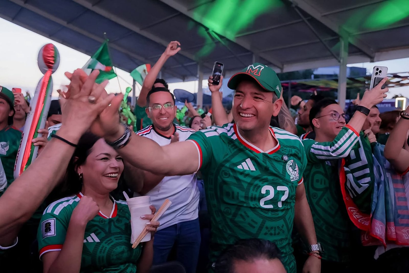 El PAN y sus “Soluciones para México”-Concentración azul en el Pepsi Center-Jáuregui y las “chirinolas”-UGRCH, a pedir por la lluvia