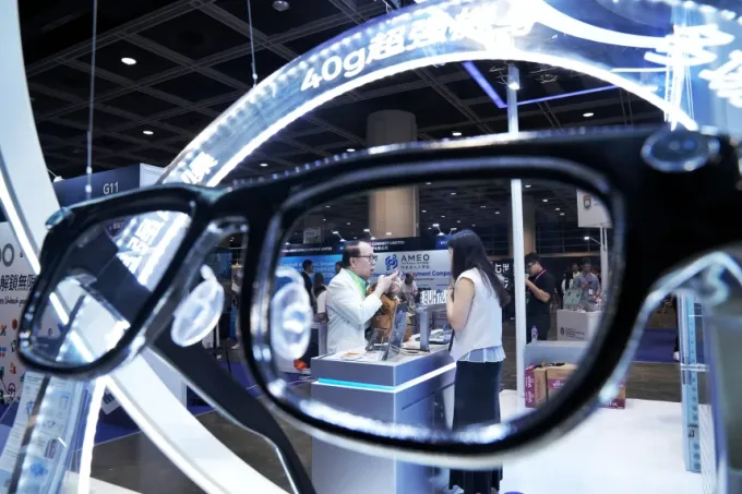 Las gafas con IA están facilitando las trampas en los exámenes, Asia es el epicentro