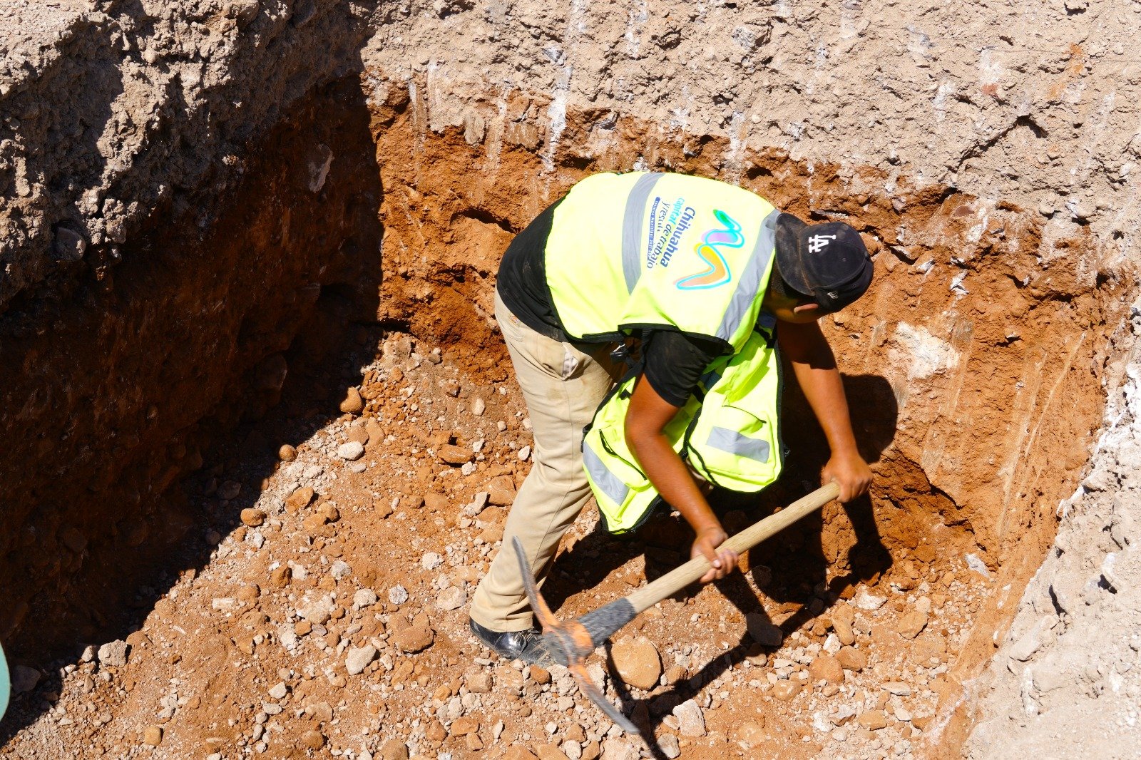Inicia Municipio construcción de domo y cancha de usos múltiples en el CECyTECH plantel 21