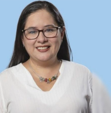 Familia de Ruth López teme por su vida tras visitarla en prisión en El Salvador