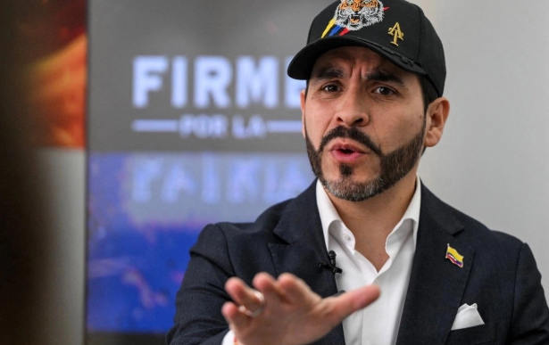 El ultraderechista Abelardo de la Espriella anuncia creación de comandos para reprimir la protesta social