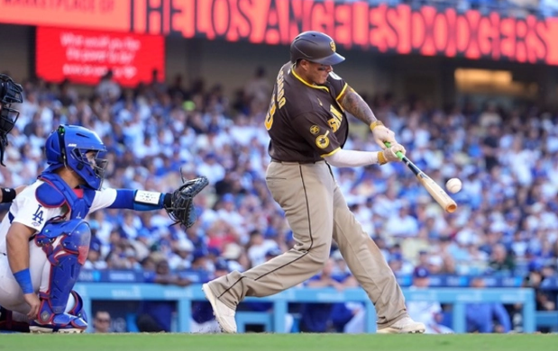 Padres cortan racha de ocho derrotas con triunfo 5-2 ante Dodgers