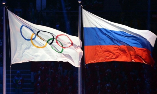 El COI levanta castigo a Rusia; reintegra a deportistas, pero sin bandera, ni himno