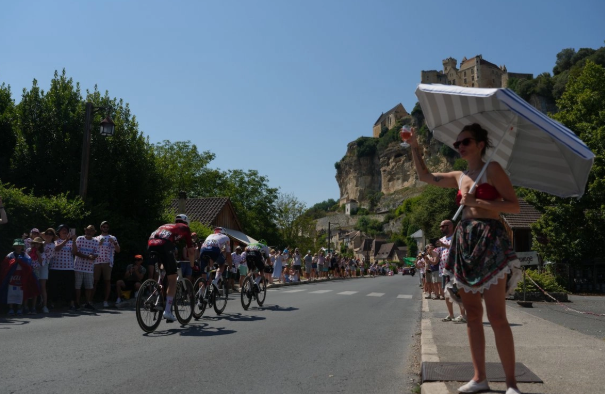 Inédito: Tour de Francia acorta su 9ª etapa por ola de calor