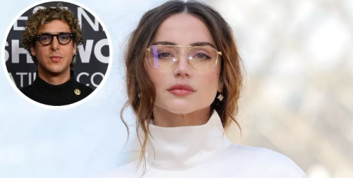 Ana de Armas, vinculada con Beto Montenegro, vocalista de Rawayana, tras ser captados en actitud cariñosa