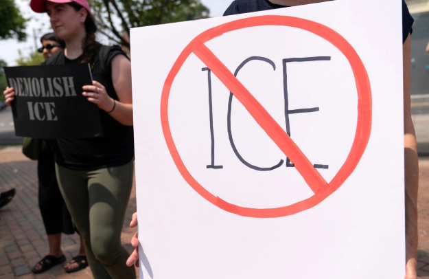 Mexicano que murió atropellado al huir del ICE en Florida tenía visa de turista vigente