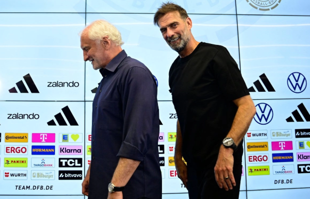 Jürgen Klopp inicia como técnico de Alemania con amenaza de renuncia