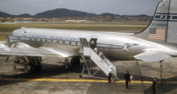Encuentran restos del avión de Pan Am desaparecido desde el 11 de abril de 1952