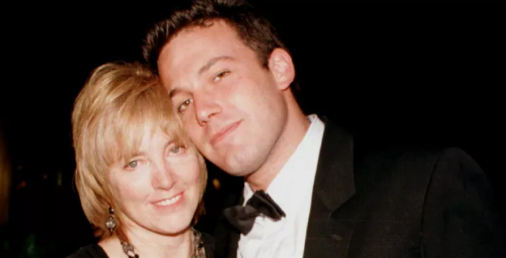 Revelan la causa de muerte de la mamá de Ben Affleck, quien falleció en la mansión del actor