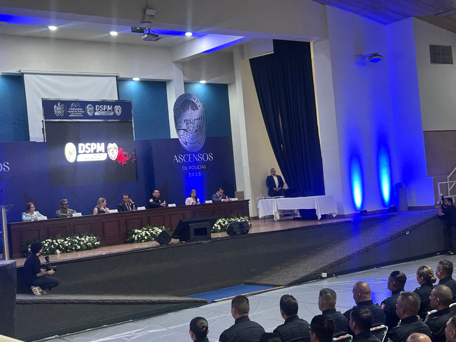 Encabeza Marco Bonilla ceremonia de ascensos para 65 policías municipales