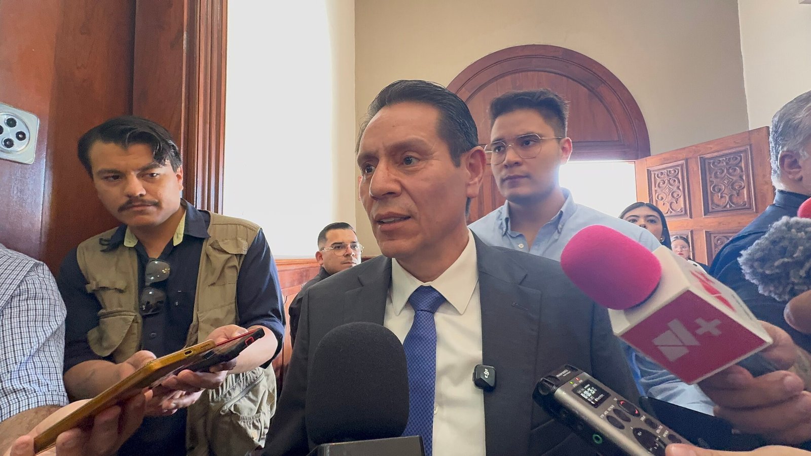 Placas defectuosas se podrán renovar gratis, sin importar adeudos