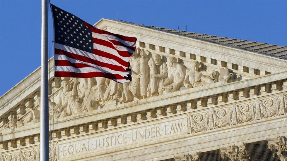 Trump exigirá una revisión del fallo sobre la ciudadanía como derecho de nacimiento