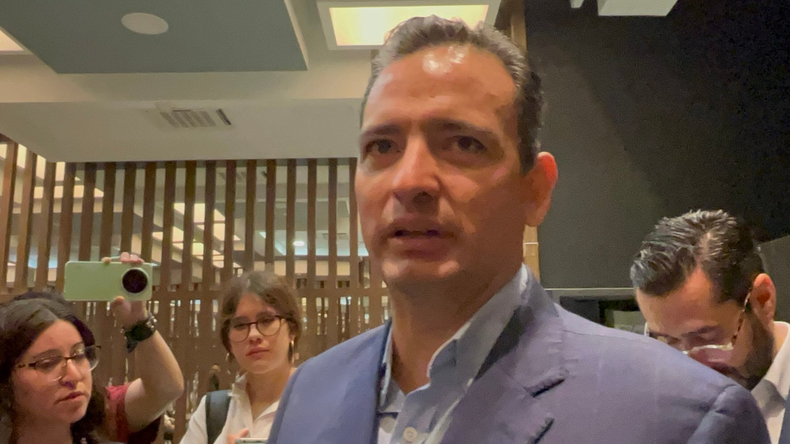 Caso confirmado de gusano barrenador era previsible; Federación no actuó, acusa Bonilla