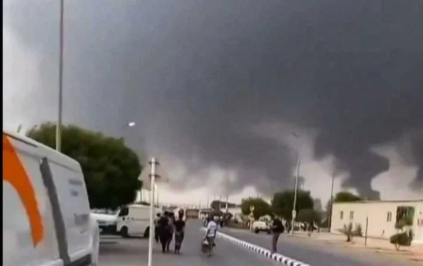 Atacan hutíes con drones petrolera de Arabia Saudita