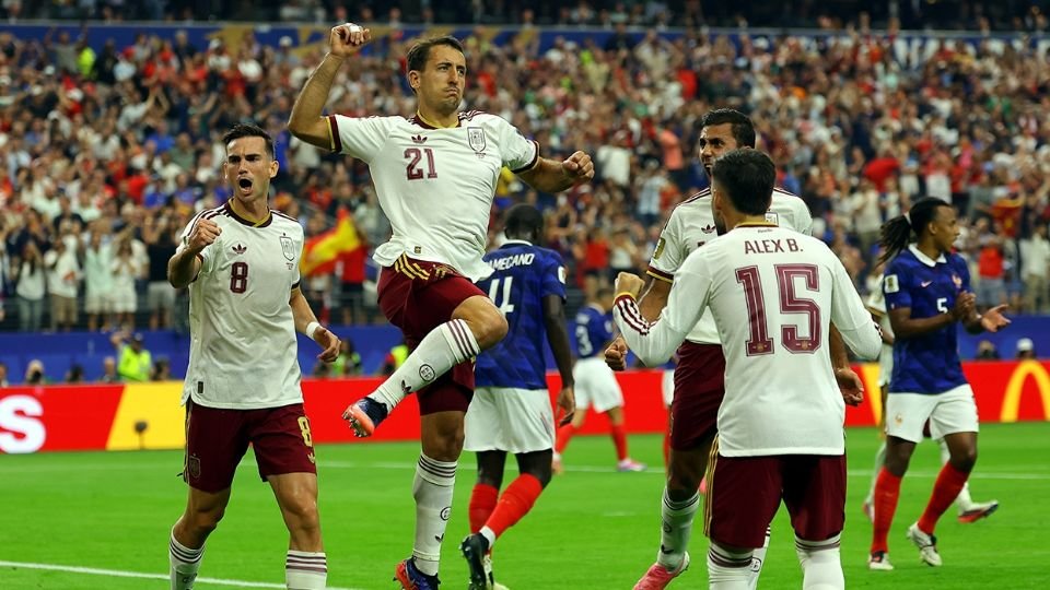 España le propina un baile a Francia y es el primer finalista del Mundial 2026